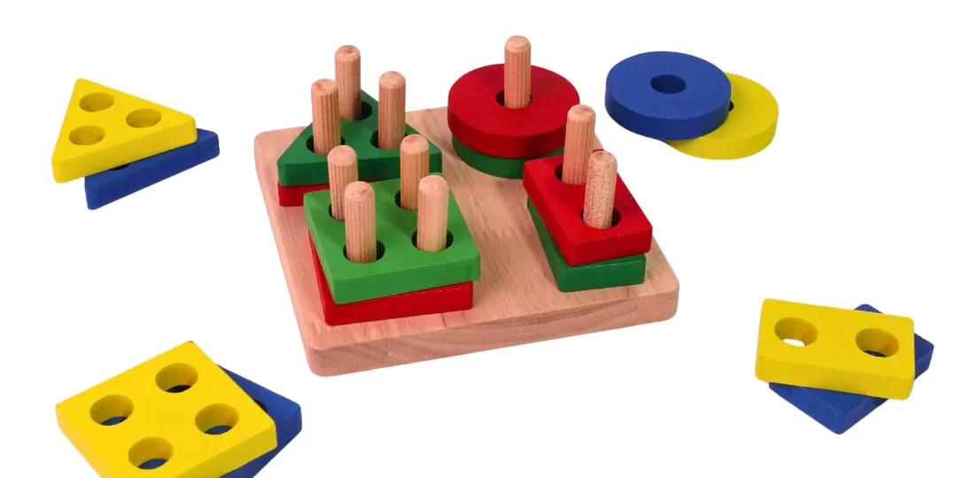 shape stacking toy