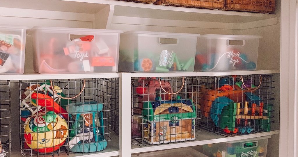 how to organize toys